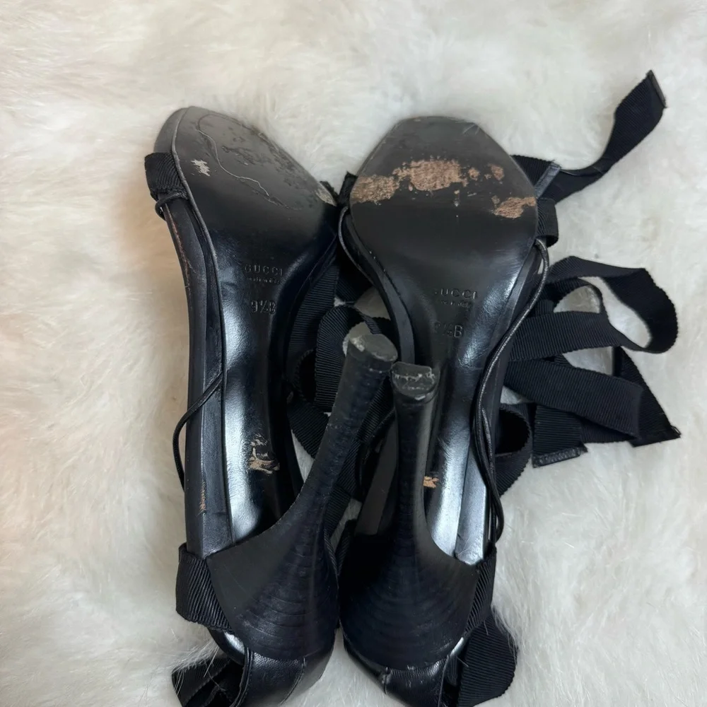 Gucci Tom Ford Era 2002 Fall/Winter Runway Lace Up Wrap Heel Sandals 9.5
